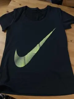 Nike DRI-FIT ブラック シャツ XL サイズ