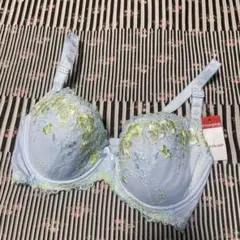 Item thumbnail for item 8e81250f-eefe-4844-9e9b-4c4429f25bc8