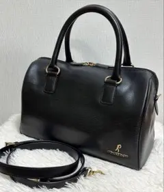 美品✨ロベルタディカメリーノ ハンドバッグ 2way ミニボストン ブラック