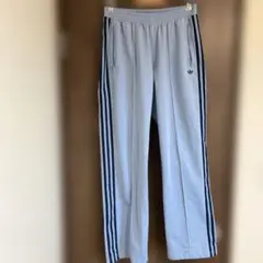 アディダス トラックパンツ