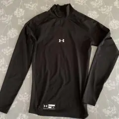 Under Armour ブラック アンダーシャツ 野球　ヒートギア￼