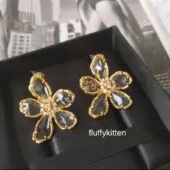 インポート♡クリアフラワーピアス