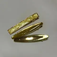 金色のヘアクリップセット