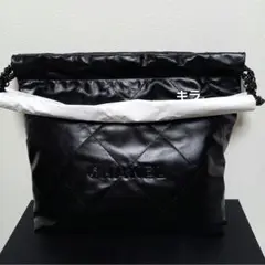 CHANEL22 スモール ハンドバッグ(オールブラック)