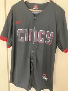 レッズ　デラクルーズ　ユニフォーム