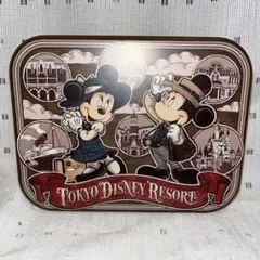 ディズニー　お菓子缶