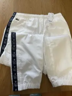 LACOSTE ホワイト ショートパンツ サイズ4