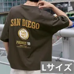 【別注】MLB公式 パドレス ロゴ刺繍バックデザイン 半袖 Tシャツ Lサイズ