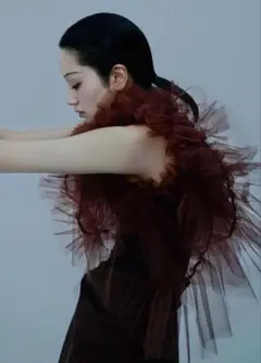 chika kisada チュールベスト　ブラウン