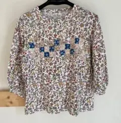 45R キルトフラワープリントのTシャツ