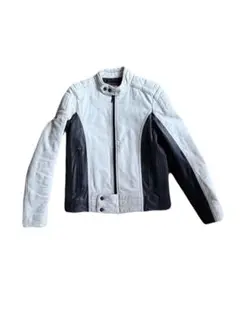 Item thumbnail for item fbaf64bc-ed5b-4dfb-8629-c7a8bc26cc15