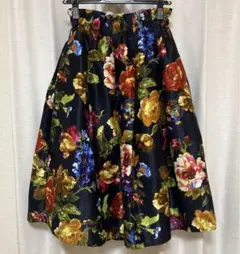 【今週末まで】花柄　スカート