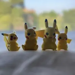 ピカチュウ フィギュア 4体セット