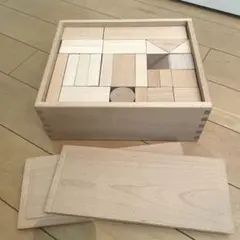 【ワケあり】　小さな大工さん　積み木