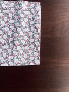 【未使用美品】花柄　生地