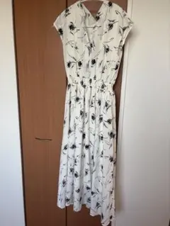 OLIVE des OLIVE 花柄ノースリーブロングワンピース