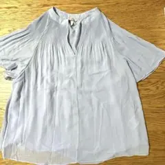 H&M ライトブルー プリーツ半袖シャツ 40