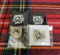 阪神タイガース　ピンバッジ　４個セット