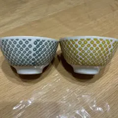 波佐見焼　ペア茶碗　ニシヤマ　欠けあり
