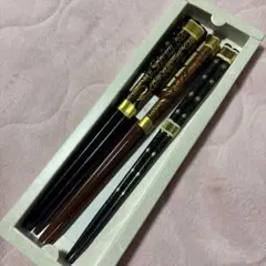 装飾的な金色模様の木製箸6本セッ若狭塗祝箸