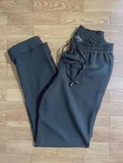 EMPORIO ARMANI＊エンポリオアルマーニ＊スラックス＊ブラック＊38