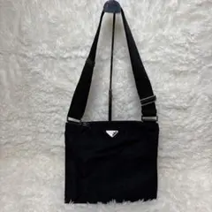 Item thumbnail for item 6ccbb54f-e6f4-4045-80b0-0c867473ef70