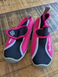 REEF TOURER キッズシューズ 21cm ピンク/ブラック