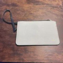 グレー 合成皮革 ポーチ