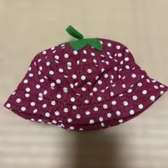 いちごデザインの水玉帽子 44cm