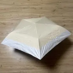 【美品】because 晴雨兼用　折りたたみ傘