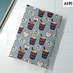 ハンドメイドブックカバー　A5判　　カフェ柄　しろくまカフェ　くすみブルー