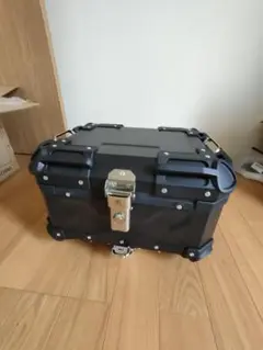 Item thumbnail for item c5bd195d-a866-4524-a7bd-869c79bbfe4f