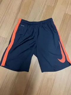 NIKE ショートパンツ