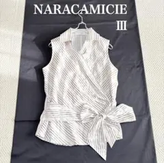 ナラカミーチェ　ノースリーブシャツ　カシュクール　ストライプ　リボンベルト　白