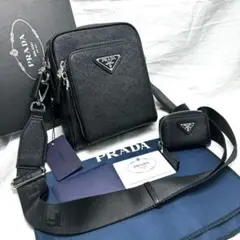 Pradaプラダ カメラクロスボディバッグ ショルダーバッグ