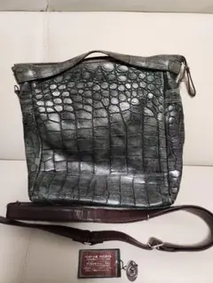 Item thumbnail for item b9e4a3af-d3af-4033-944a-0336e8958c5e