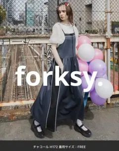 forksy. ハーフジップ配色トラックジャージキャミワンピース　セール　新品