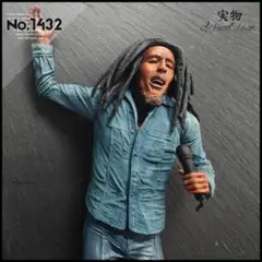 完売　入手困難　BOB MARLEY生誕 80年周年 記念フィギュア　正規品 完売 入手困難 BOB MARLEY生誕 80年周年 記念フィギュア 正規品