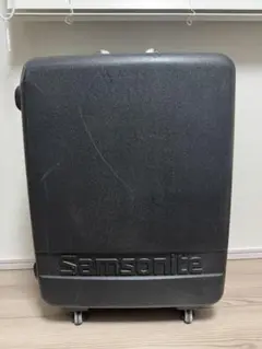 【サムソナイトSAMSONITE】スーツケース　鍵付き