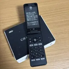 au - au 携帯 ガラケー GRATINA4G   KYF31 黒二台セット au 携帯 ガラケー GRATINA4G 迫り KYF31 黒二台セット