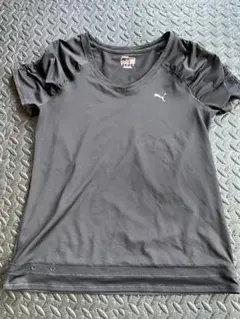 PUMA 黒 Vネック Tシャツ Lサイズ