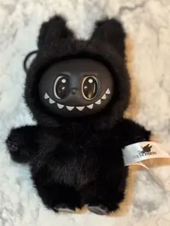 ラブブ Labubu ブラック アフリカンインスパイアード 黒