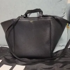 セリーヌ CELINE スモール フォールドカバ カーフスキン ブラック
