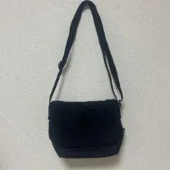 Item thumbnail for item 748cbb2e-c6cc-458b-9067-32fd182cbc63