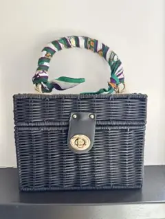 ZARA カゴバッグ