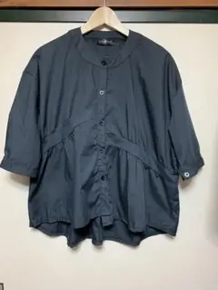 Free Stylists　フリースタイリスト　デザインブラウス　黒