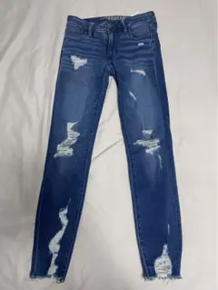 AMERICAN EAGLE OUTFITTERS ダメージデニム