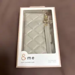 & me iPhone 2023用ソフトレザーケース　iPhone15