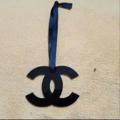 CHANEL ノベルティ アクリルチャーム 黒