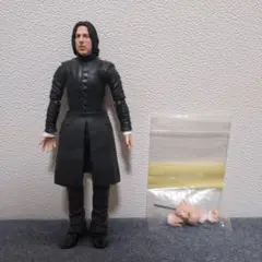 ハリーポッター　フィギュアーツ　セブルス・スネイプ